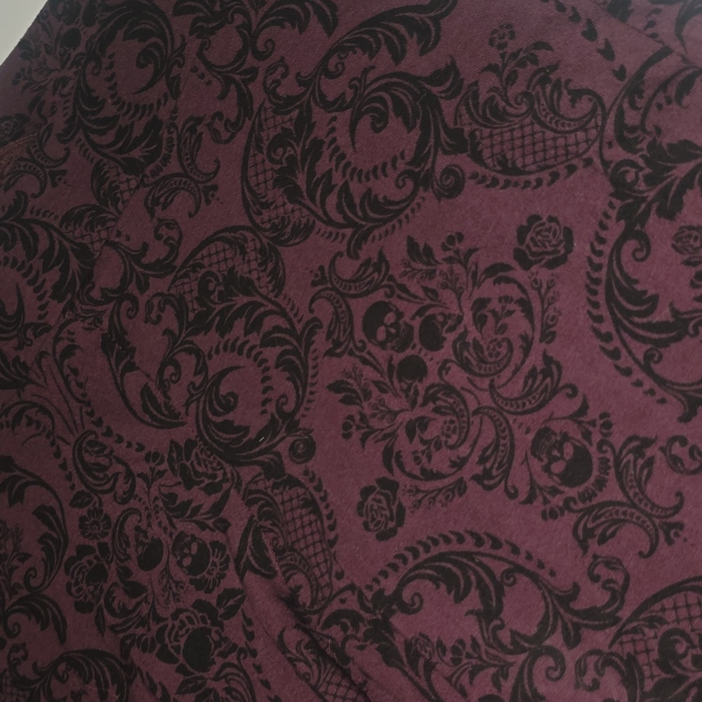 Burgundy Torrid Skull Damask Leggings